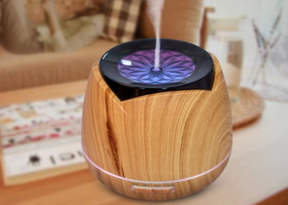 オフィスの家の加湿器を収納する400ml総本店の模造木穀物のアロマセラピーの加湿器の袖